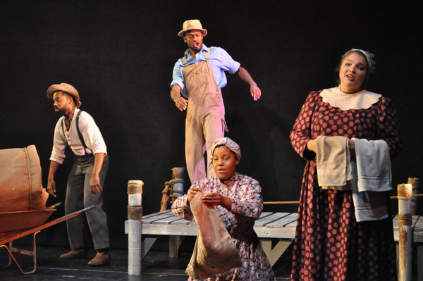 Photo Flash: First Look at Michel Bell, Ciaran Sheehan, Sarah Oakes Muirhead and More in SHOW BOAT at Reagle Music Theatre Image
