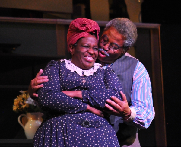 Photo Flash: First Look at Michel Bell, Ciaran Sheehan, Sarah Oakes Muirhead and More in SHOW BOAT at Reagle Music Theatre Image