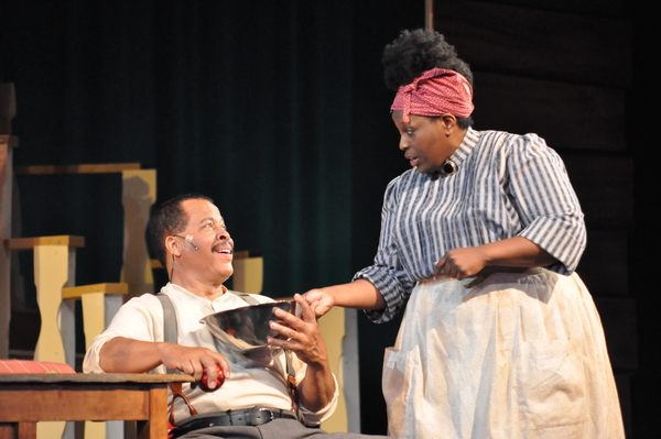 Photo Flash: First Look at Michel Bell, Ciaran Sheehan, Sarah Oakes Muirhead and More in SHOW BOAT at Reagle Music Theatre Image
