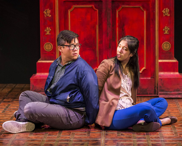 Photo Flash: First Look at KING OF THE YEES, Opening This Weekend at the Douglas Image