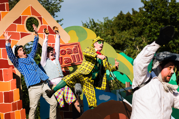 Photo Flash: First Look at Immersion Theatre's Open-Air Production of WIND IN THE WILLOWS  Image