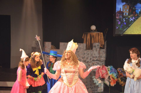 Photo Flash: Summer Orlando Becomes First Male Actor to Play 'Dorothy' in THE WIZARD OF OZ Image