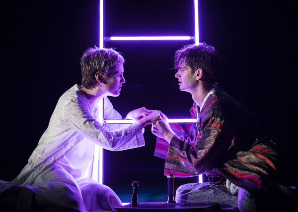 EXCLUSIVE: First Look At New ANGELS IN AMERICA Images Ahead of NT Live Broadcast! Image