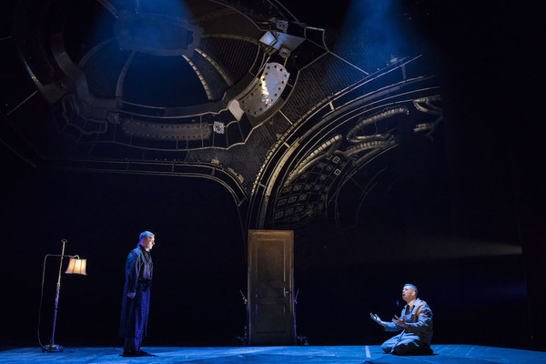 EXCLUSIVE: First Look At New ANGELS IN AMERICA Images Ahead of NT Live Broadcast! Image