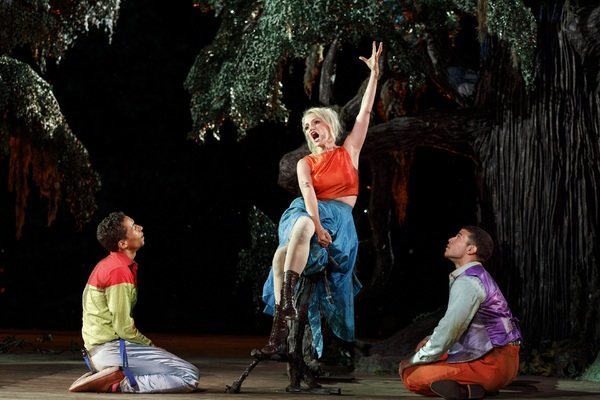 BWW Morning Brief July 18th, 2017 - DEAR JANE, PHANTOM's New Giry and More! Image
