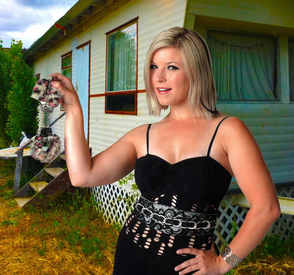 Photo Flash: THE GREAT AMERICAN TRAILER PARK Opens Friday at Sierra Rep Image