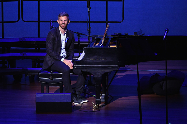 Photo Flash: Broadway Stands Up for Freedom with the NYCLU! Image