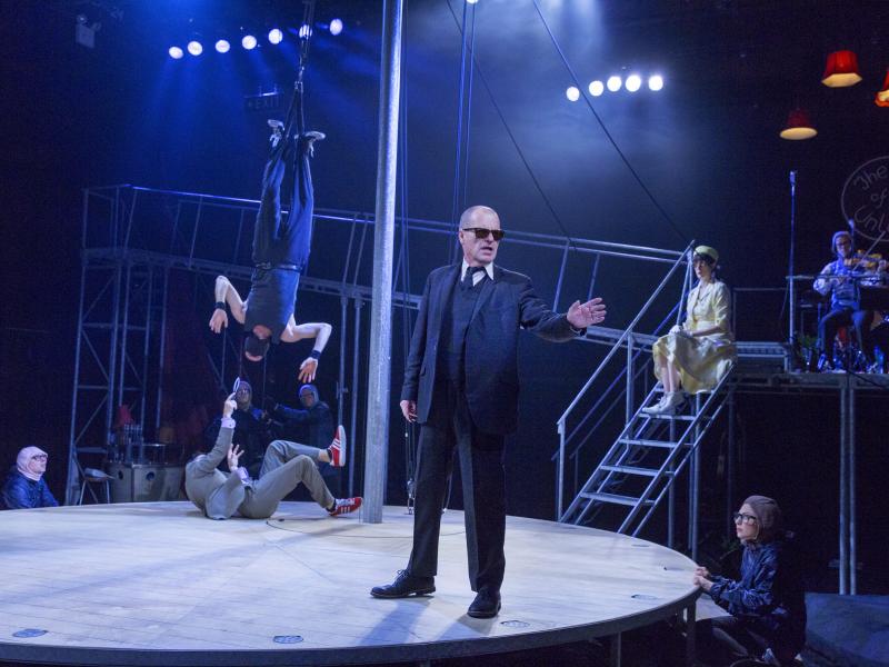 Interview: Mike Shepherd Talks KNEEHIGH Image