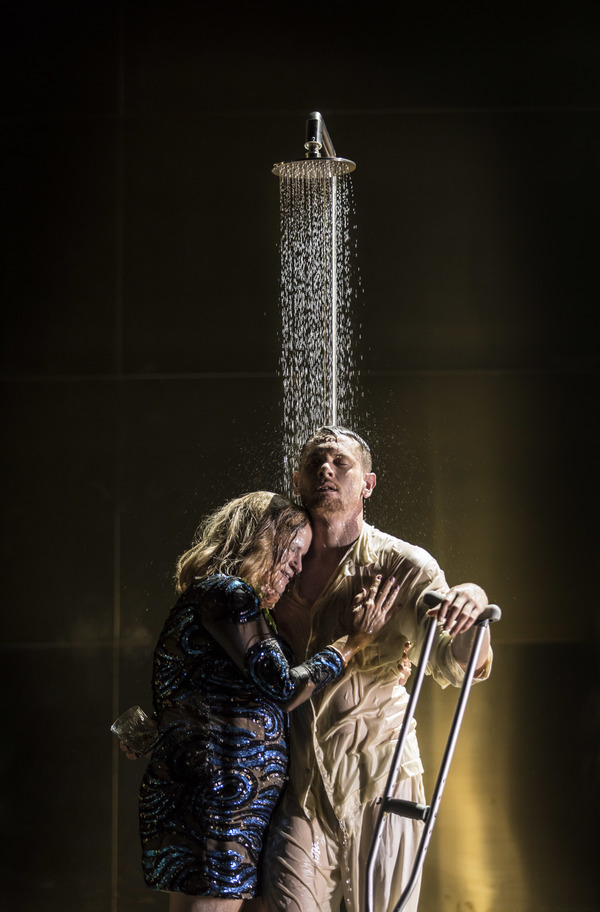 Photo Flash: First Look at Sienna Miller and the Cast of CAT ON A HOT TIN ROOF at the Apollo Theatre Image