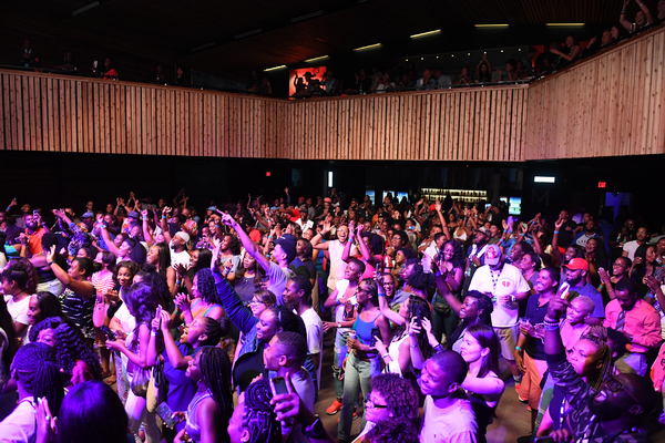 Photo Flash: HBO Hosts Star-Studded Houston Premiere Event at White Oak Music Hall Image