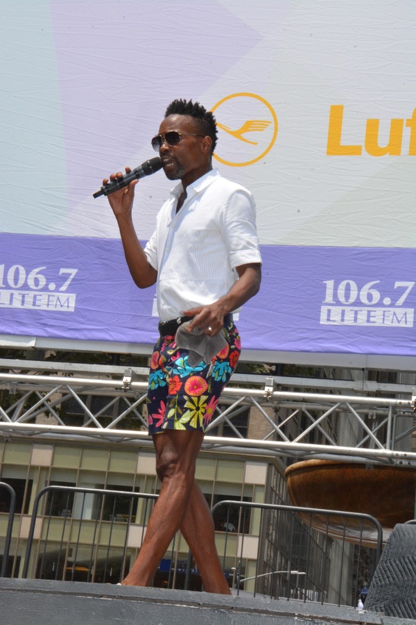 Photo Coverage: The Casts of WAITRESS, CATS, and More at Broadway In Bryant Park Image