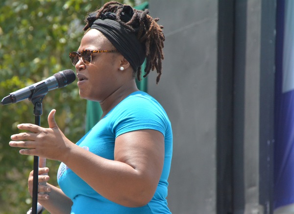 Photo Coverage: The Casts of WAITRESS, CATS, and More at Broadway In Bryant Park Image