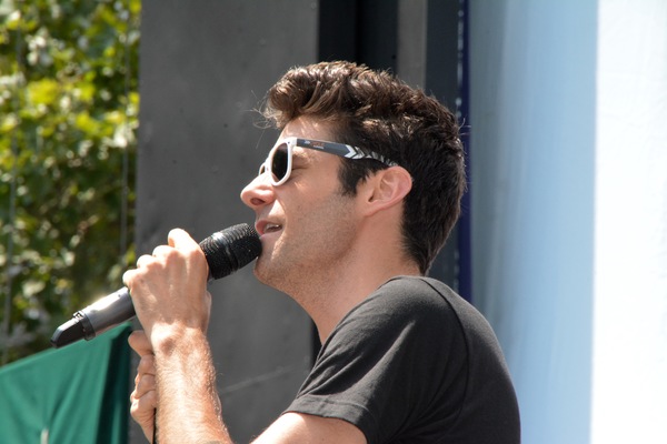 Photo Coverage: The Casts of WAITRESS, CATS, and More at Broadway In Bryant Park Image