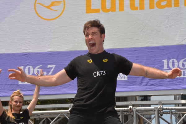 Photo Coverage: The Casts of WAITRESS, CATS, and More at Broadway In Bryant Park  Image