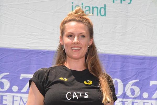 Photo Coverage: The Casts of WAITRESS, CATS, and More at Broadway In Bryant Park Image
