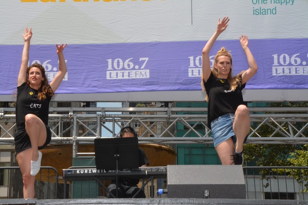 Photo Coverage: The Casts of WAITRESS, CATS, and More at Broadway In Bryant Park  Image