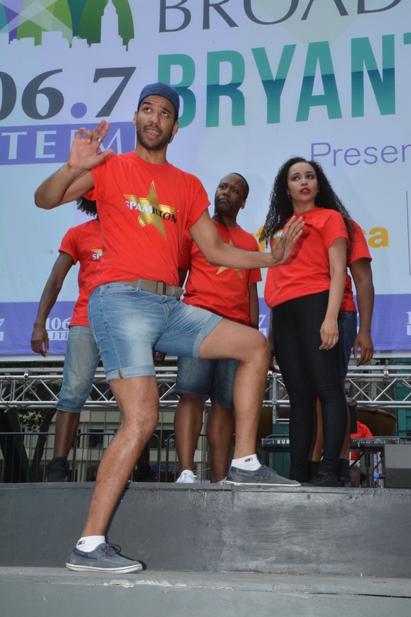 Photo Coverage: The Casts of WAITRESS, CATS, and More at Broadway In Bryant Park Image