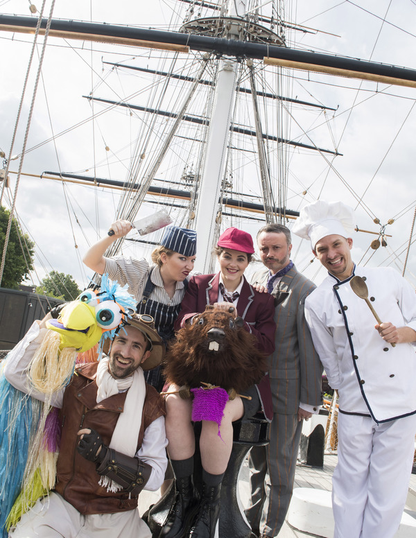 Photo Flash: Cast of THE HUNTING OF THE SNARK Visit Cutty Sark Image