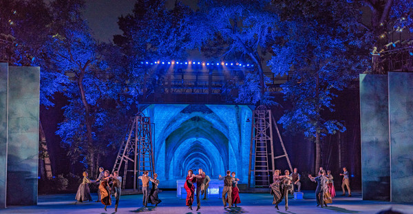 Photo Flash: Belly Up and Take a First Look at The Muny's THE UNSINKABLE MOLLY BROWN 