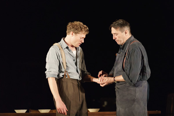 Photo Flash: First Look at GIRL FROM THE NORTH COUNTRY at the Old Vic 