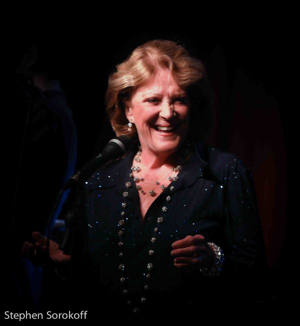 Photo Coverage: Linda Lavin Returns To Birdland With Her SECOND FAREWELL CONCERT 