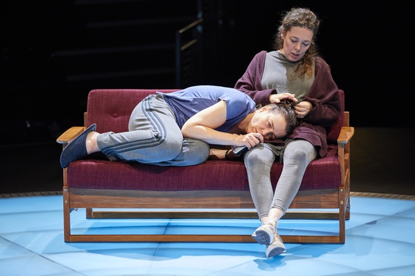 Photo Flash: First Look at MOSQUITOES at the National Theatre Image