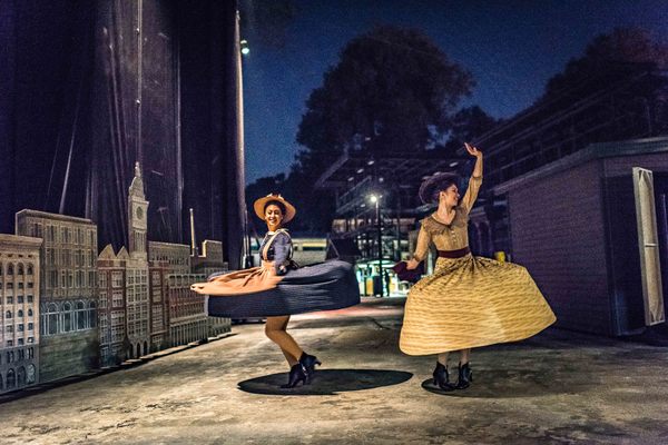 BWW Photo Exclusive: Go Backstage at the Muny's THE UNSINKABLE MOLLY BROWN Image