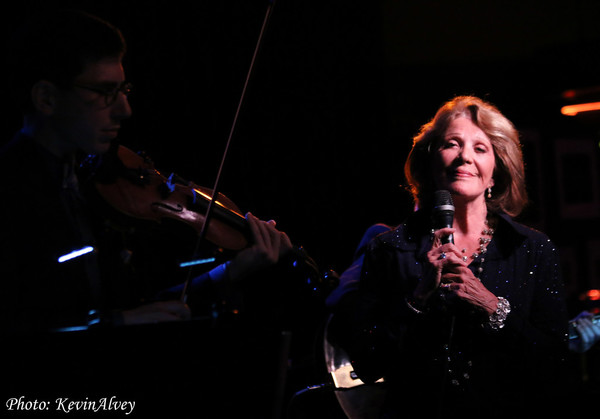Photo Flash: Linda Lavin Returns to Birdland with MY SECOND FAREWELL CONCERT Image