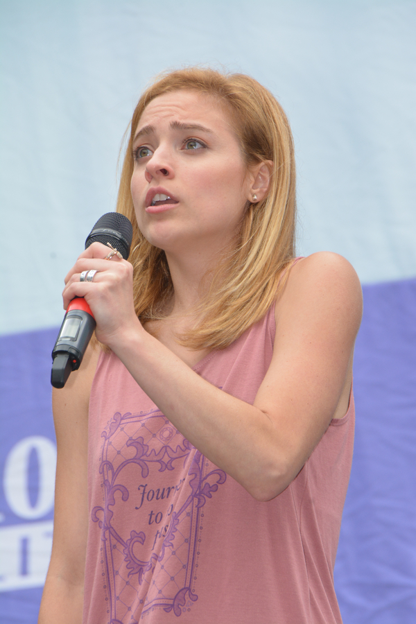 Photo Coverage: A BRONX TALE, ANASTASIA, and More Enchant the Crowd at Broadway in Bryant Park 