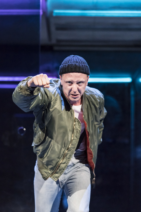 Photo Flash: First Look at John Tiffany-Helmed ROAD at the Royal Court Theatre Image