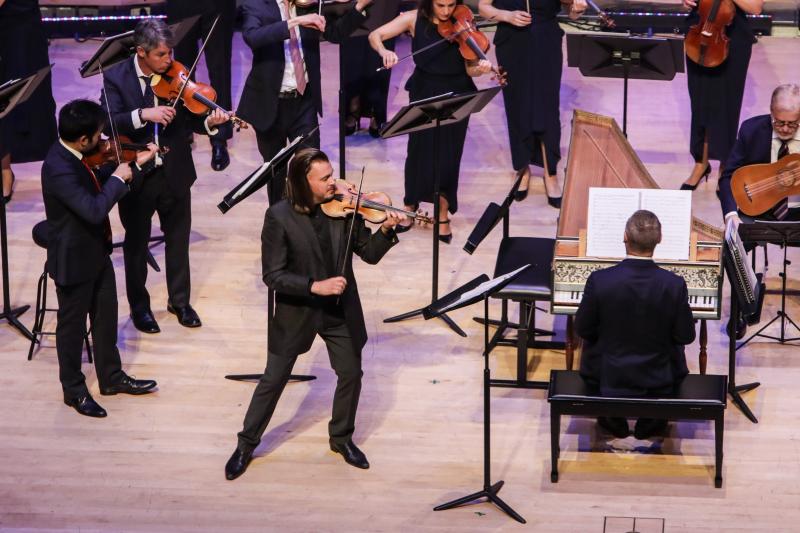 Review: Dmitry Sinkovsky Returns To Australia To Present THE SINGING VIOLIN With The Australian Brandenburg Orchestra Image