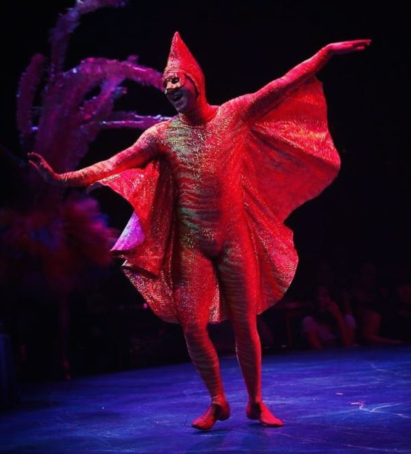 Photo Flash: Hoop, Hoop, Hooray! THE KING AND I Celebrates a Two Show Day, and More Saturday Intermission Pics! Image