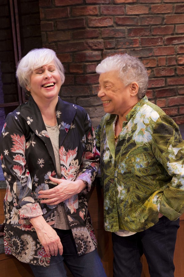 Photo Flash: First Look at Nancy Opel in CURVY WIDOW Off-Broadway Image