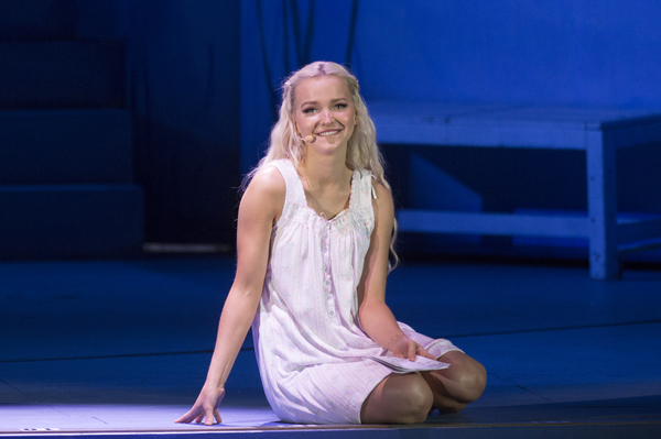 Photo Flash: First Look at Jennifer Nettles, Dove Cameron, Corbin Bleu and More in MAMMA MIA! at The Hollywood Bowl Image