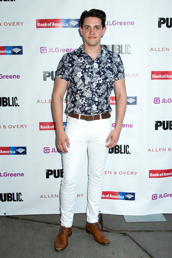 Photo Coverage: On the Red Carpet for Opening Night of A MIDSUMMER NIGHT'S DREAM Image