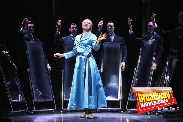 Photo Coverage: EVITA Starring Emma Hatton and Gian Marco Schiaretti Returns to the West End Image