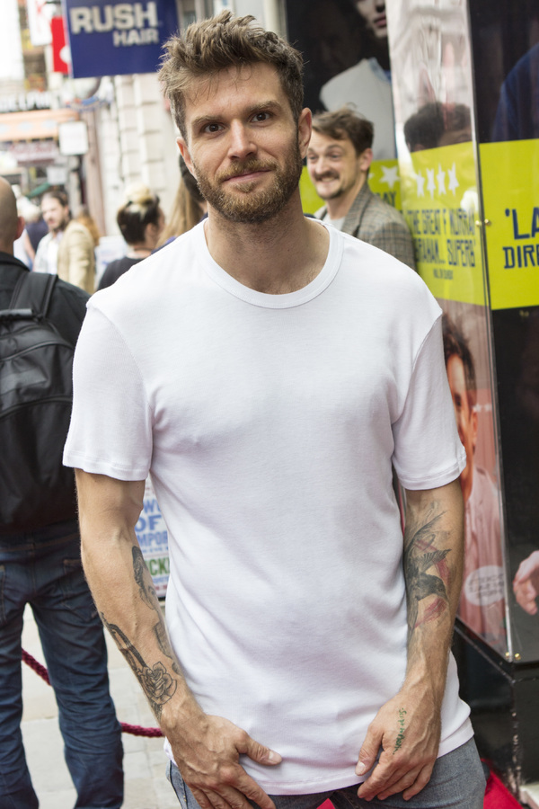 Joel Dommett Photo