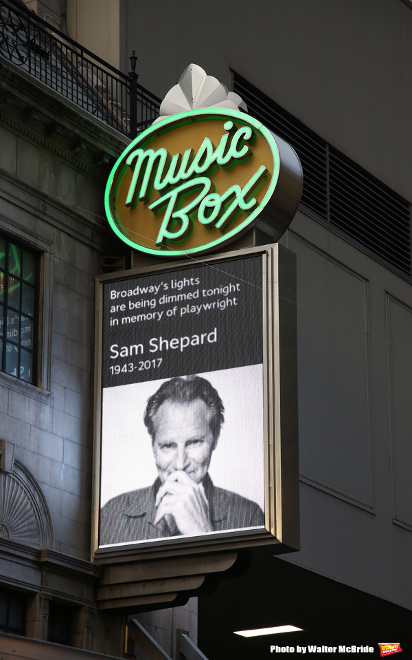 Photo Coverage: Broadway Dims The Lights In Memory Of Sam Shepard Image