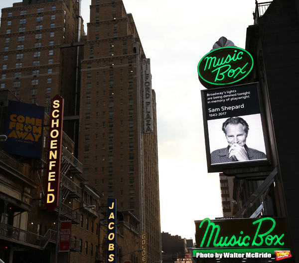Photo Coverage: Broadway Dims The Lights In Memory Of Sam Shepard Image