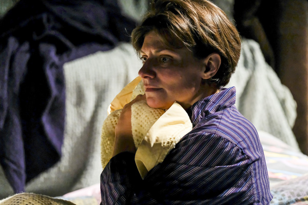 Photo Flash: First Look at DI AND VIV AND ROSE at Stephen Joseph Theatre Image