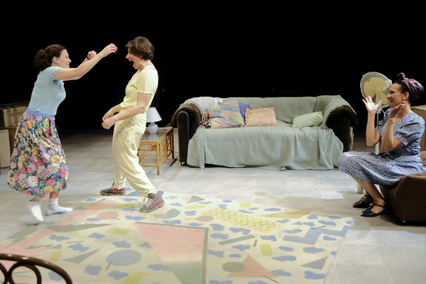 Photo Flash: First Look at DI AND VIV AND ROSE at Stephen Joseph Theatre Image