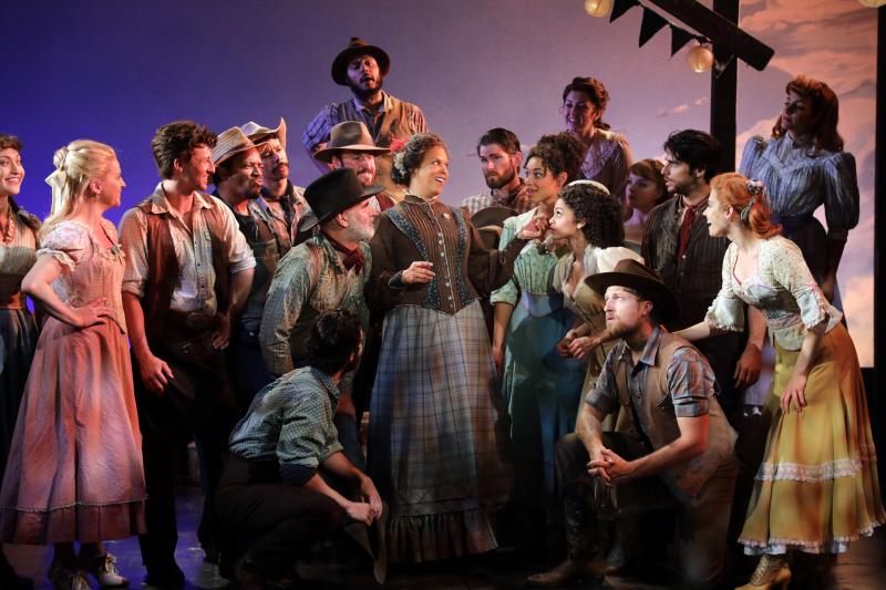 Regional Roundup: Top New Features This Week Around Our BroadwayWorld 8/11 - CHICAGO, KILL LOCAL, 42ND STREET, and More! Image