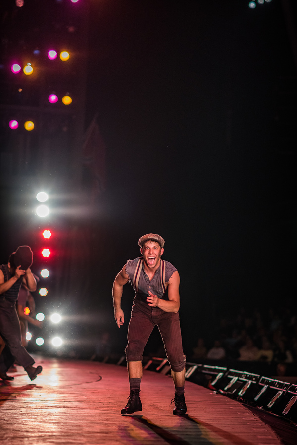 BWW Photo Exclusive: Watch What Happens... Backstage with NEWSIES at The Muny! Image