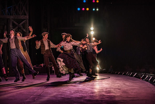 BWW Photo Exclusive: Watch What Happens... Backstage with NEWSIES at The Muny! Image