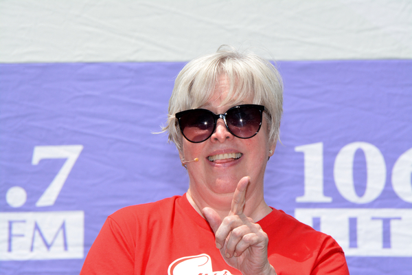 Photo Coverage: Casts of COME FROM AWAY. CHARLIE, and More Dazzle Broadway In Bryant Park Image