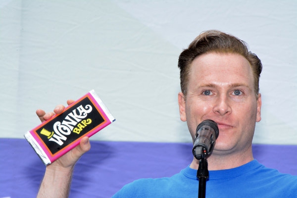 Photo Coverage: Casts of COME FROM AWAY. CHARLIE, and More Dazzle Broadway In Bryant Park Image