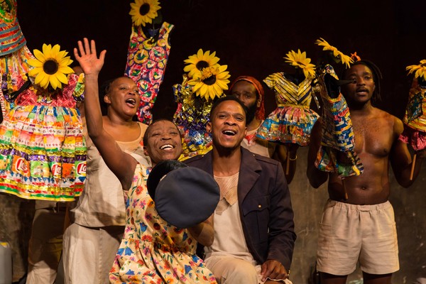 Photo Coverage: The Baxter Theatre's KAROO MOOSE - NO FATHERS at the Edinburgh Assembly Fringe Festival Image