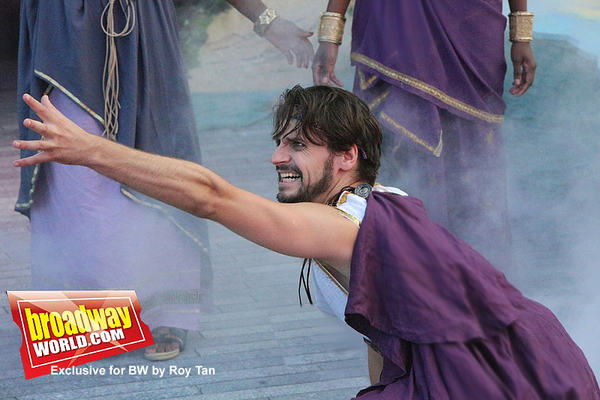 Photo Exclusive: First Look at THE ODYSSEY at The Scoop Image