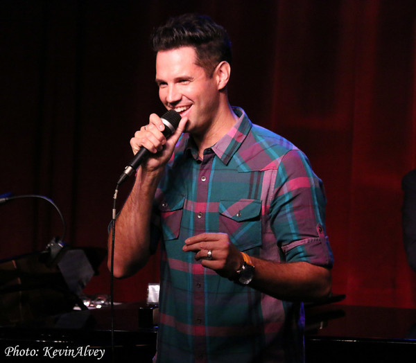 Photo Flash: The Beverly Bombshells, Colleen Ballinger and More Take the Stage at Birdland Image