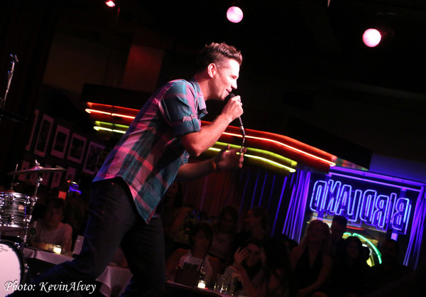 Photo Flash: The Beverly Bombshells, Colleen Ballinger and More Take the Stage at Birdland Image
